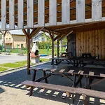 Szamotulanka - Wakacyjne - Plac Zabaw & Grill - By Renters * Rewal