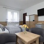 Szamotulanka - Wakacyjne - Plac Zabaw & Grill - By Renters * Rewal