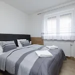 Szamotulanka - Wakacyjne - Plac Zabaw & Grill - By Renters Rewal