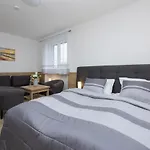 Appartamento Szamotulanka - Wakacyjne - Plac Zabaw & Grill - By Renters