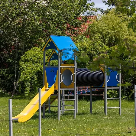 Szamotulanka - Wakacyjne - Plac Zabaw & Grill - By Renters