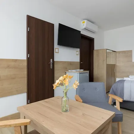 Szamotulanka - Wakacyjne - Plac Zabaw & Grill - By Renters