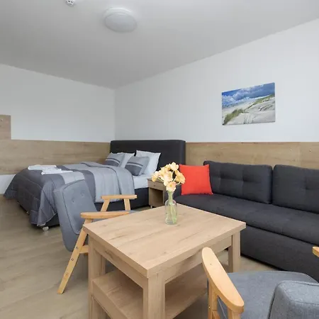 Szamotulanka - Wakacyjne - Plac Zabaw & Grill - By Renters