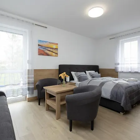 Szamotulanka - Wakacyjne - Plac Zabaw & Grill - By Renters Rewal