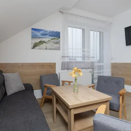 Szamotulanka - Wakacyjne - Plac Zabaw & Grill - By Renters Apartment Rewal