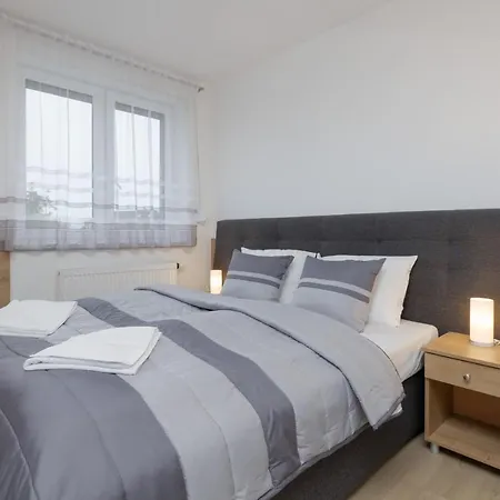 Apartment Szamotulanka - Wakacyjne - Plac Zabaw & Grill - By Renters