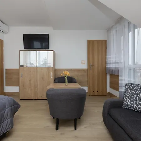 Szamotulanka - Wakacyjne - Plac Zabaw & Grill - By Renters