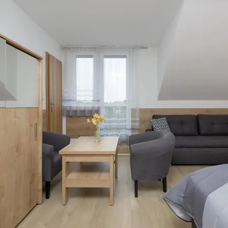 Szamotulanka - Wakacyjne - Plac Zabaw & Grill - By Renters Apartment