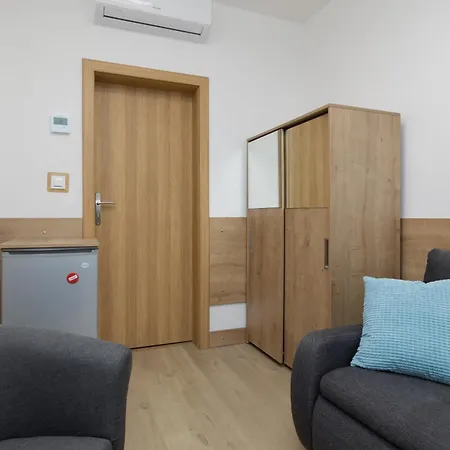Szamotulanka - Wakacyjne - Plac Zabaw & Grill - By Renters
