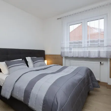Apartman Szamotulanka - Wakacyjne - Plac Zabaw & Grill - By Renters