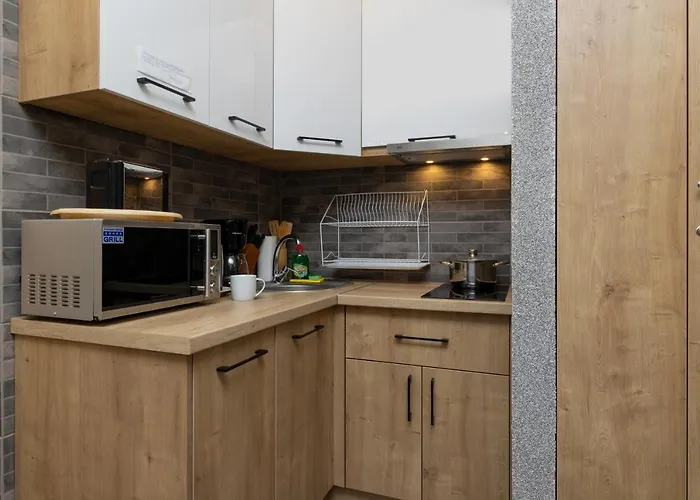 Szamotulanka - Wakacyjne - Plac Zabaw & Grill - By Renters * Rewal