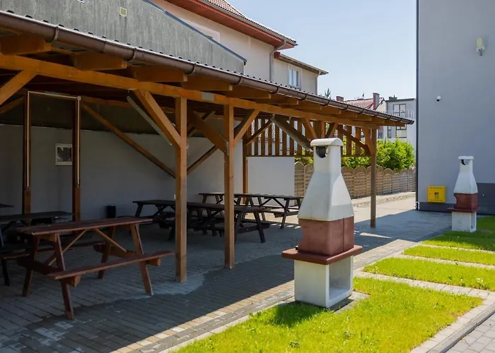 Szamotulanka - Wakacyjne - Plac Zabaw & Grill - By Renters Appartement Rewal