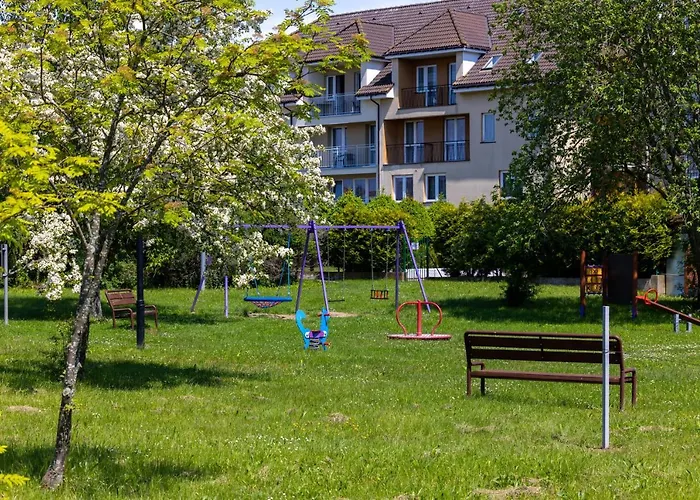 Szamotulanka - Wakacyjne - Plac Zabaw & Grill - By Renters Rewal