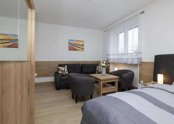 Szamotulanka - Wakacyjne - Plac Zabaw & Grill - By Renters * Rewal