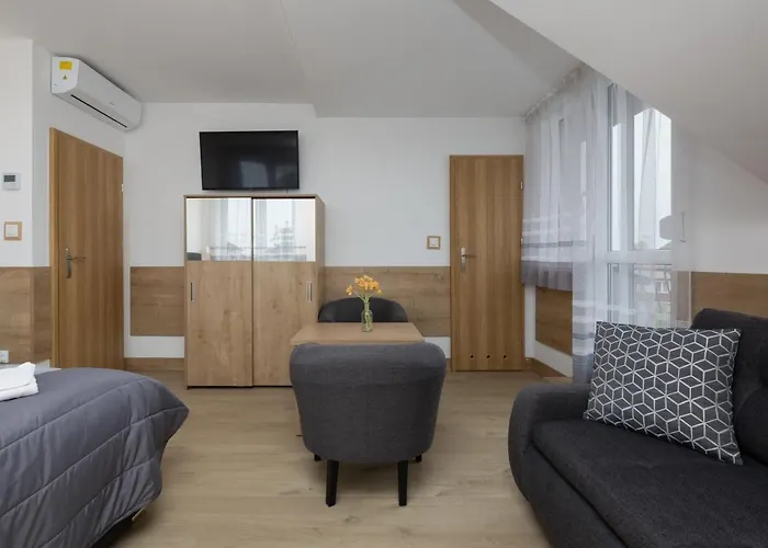 Szamotulanka - Wakacyjne - Plac Zabaw & Grill - By Renters