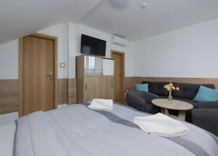 Szamotulanka - Wakacyjne - Plac Zabaw & Grill - By Renters Appartement Rewal